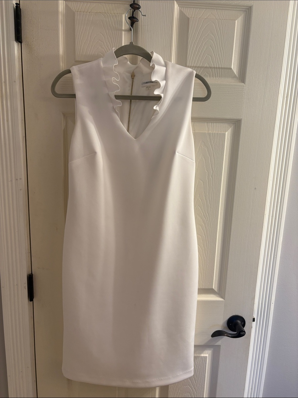 Calvin Klein White Sleeveless V-Neck Mini Dress with Ruffle Collar